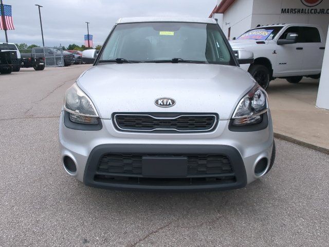 Used 2012 Kia Soul + FWD image 4