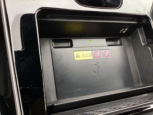 Certified 2025 Toyota bZ4X AWD image 12