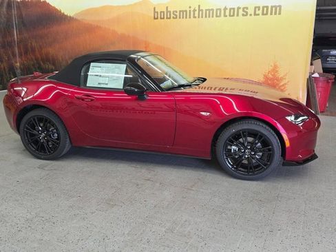 New 2026 MAZDA MX-5 Miata Club RWD image 19