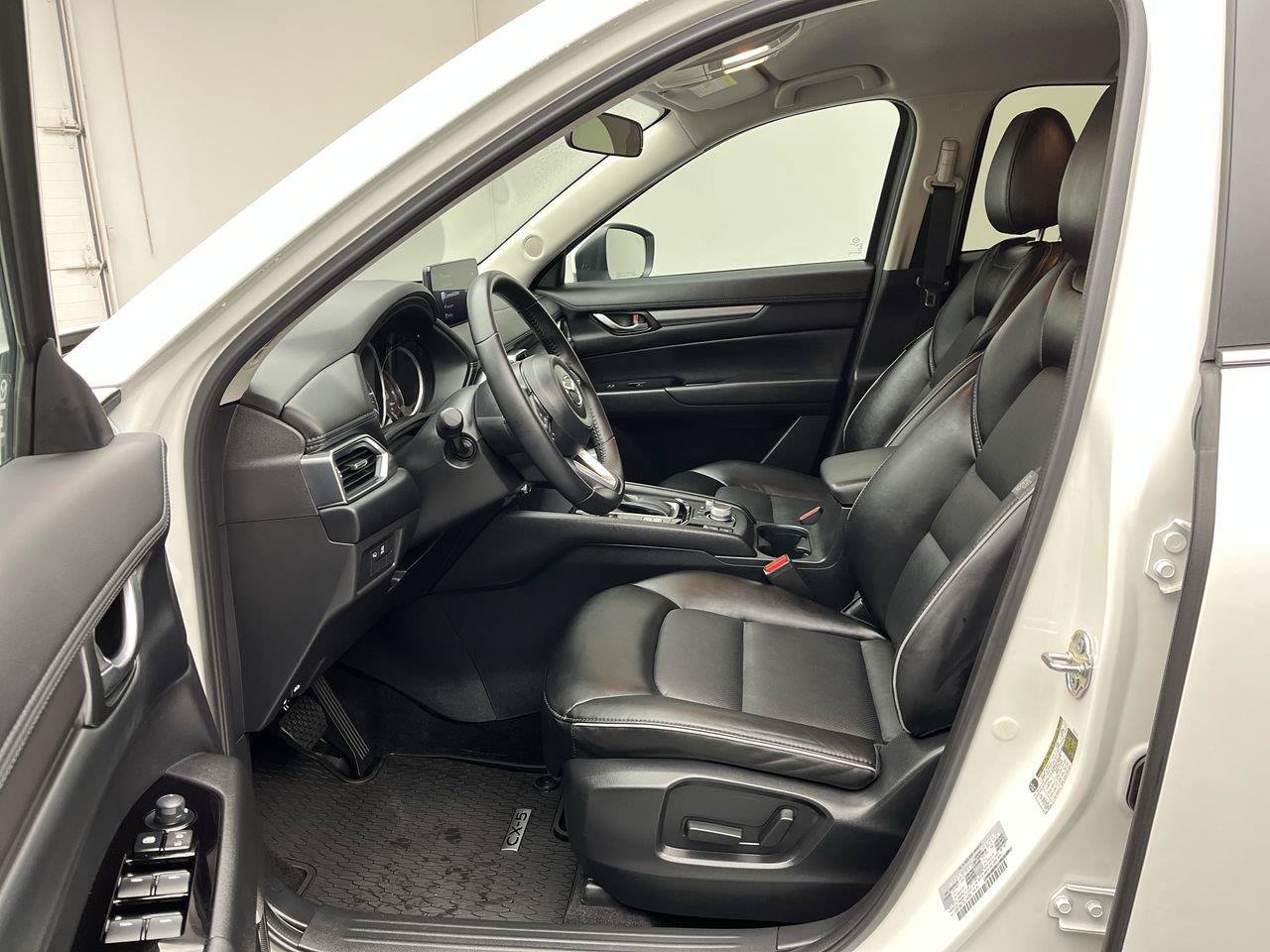 Certified 2025 MAZDA CX-5 AWD 2.5 S w/ Select Package image 3
