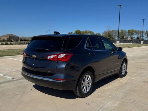 Used 2018 Chevrolet Equinox LT image 4