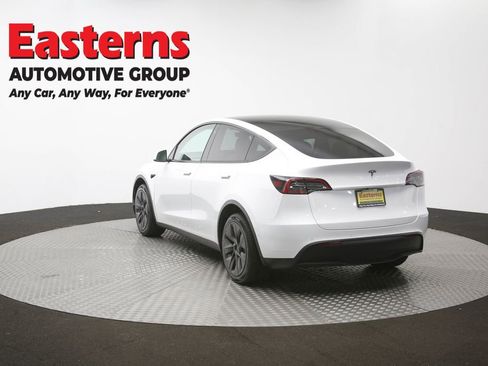 Used 2022 Tesla Model Y Long Range AWD/4WD image 61
