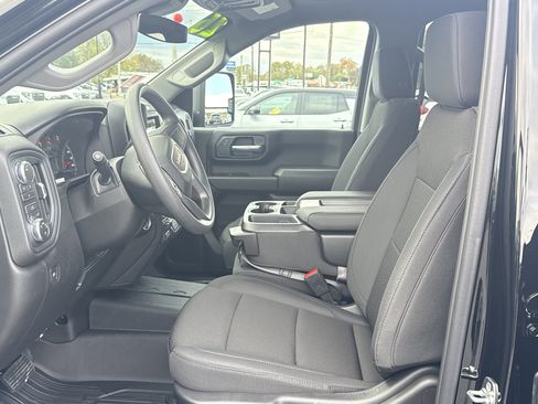 New 2026 GMC Sierra 2500 Pro w/ Convenience Package image 11