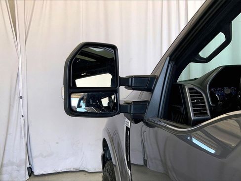 Used 2021 Ford F250 Platinum w/ Tremor Off-Road Package image 10