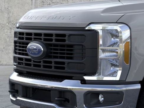New 2026 Ford F350 XL image 17