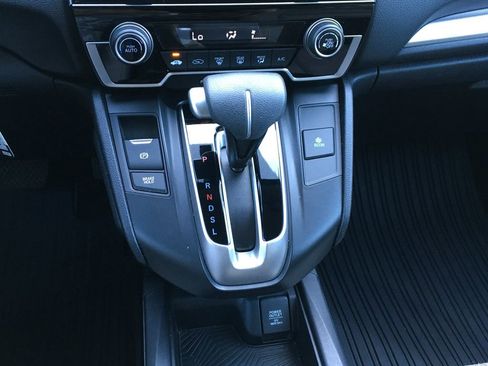 Used 2017 Honda CR-V LX image 17