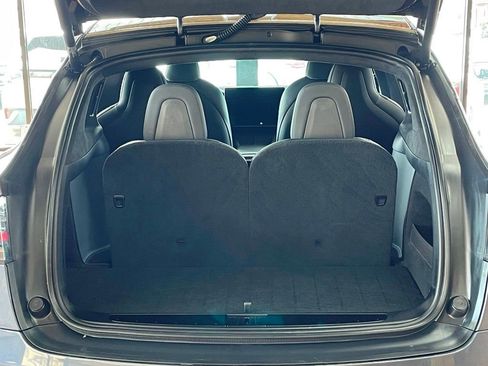 Used 2022 Tesla Model X Plaid image 20