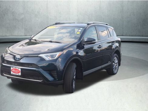 Used 2018 Toyota RAV4 LE AWD/4WD image 27