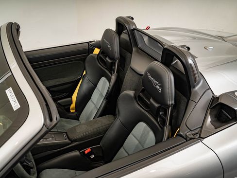 Certified 2025 Porsche 718 Boxster Spyder RS image 25