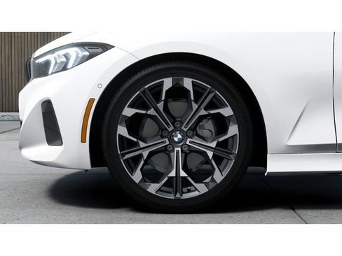 New 2025 BMW 330i Sedan w/ Convenience Package image 7