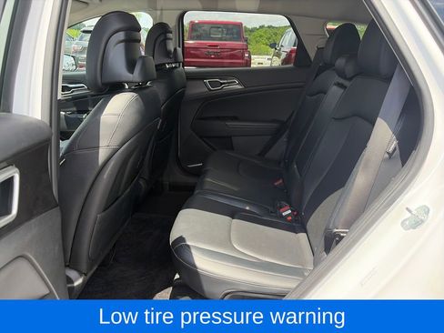 Used 2024 Kia Sportage EX AWD/4WD image 26