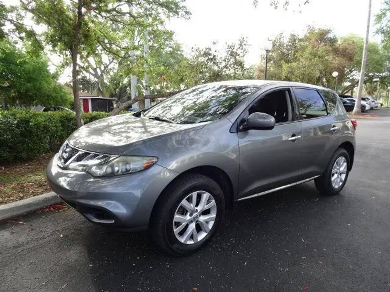 Used 2014 Nissan Murano S FWD image 15