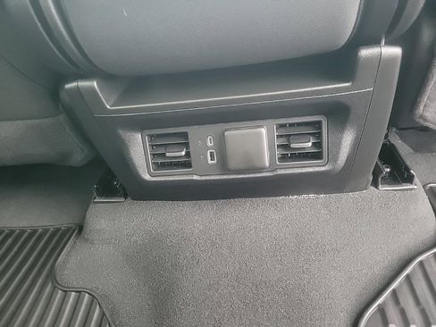 Certified 2024 Chevrolet Silverado 1500 LT image 28