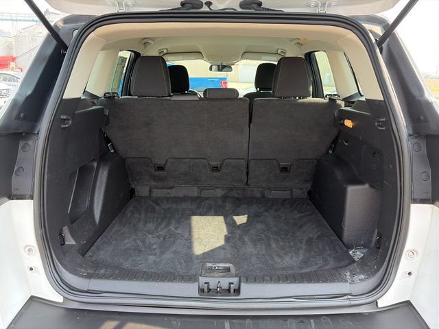 Used 2018 Ford Escape S FWD image 41