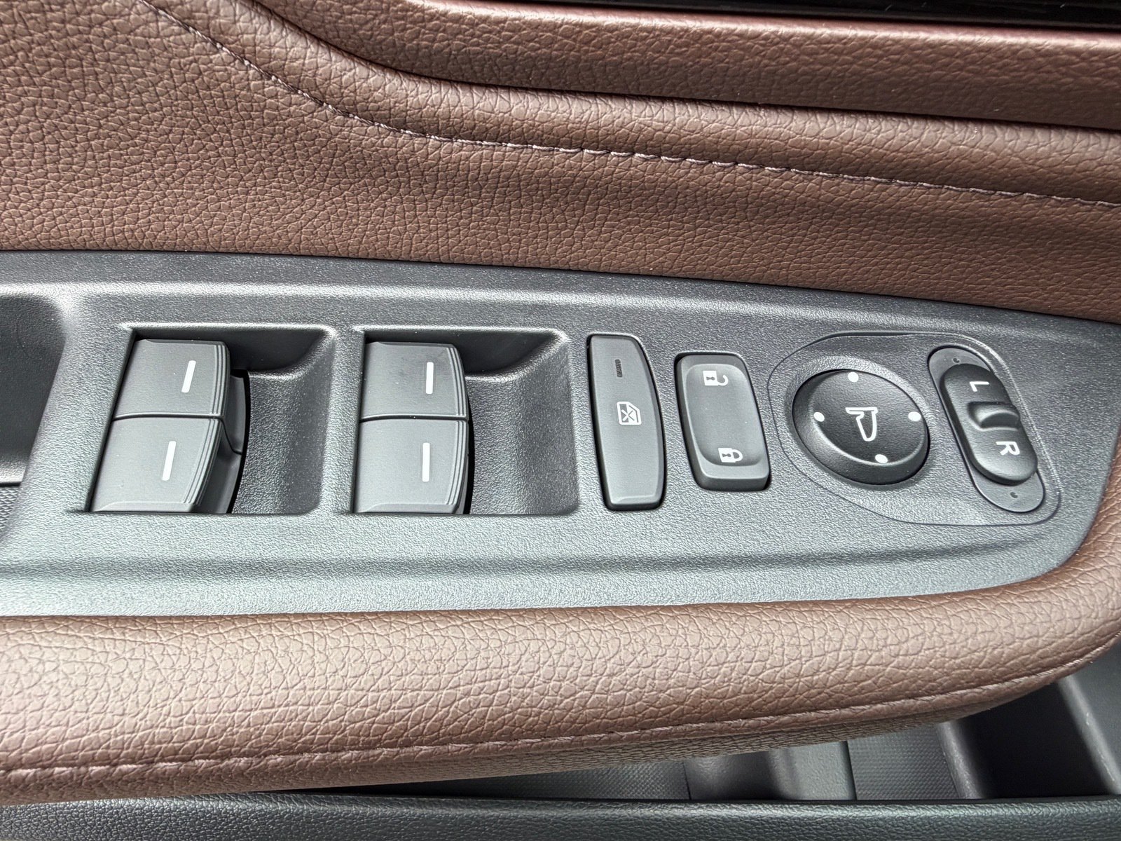 New 2027 Honda Odyssey Touring image 18