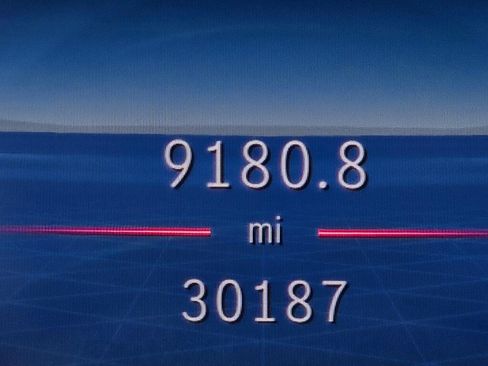 Used 2024 Mercedes-Benz GLE 350 4MATIC w/ Driver Assistance Package image 87