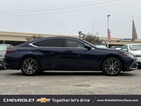 Used 2025 Lexus ES 350 ES 350 w/ Premium Package image 5