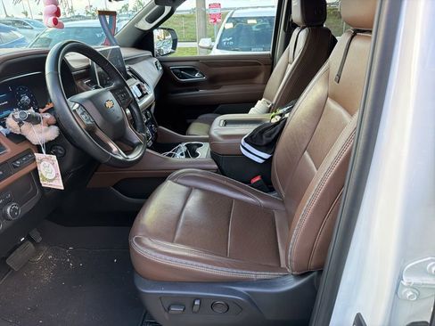 Used 2024 Chevrolet Tahoe High Country image 8