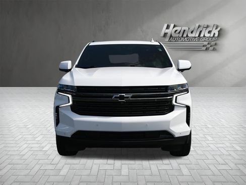 Used 2022 Chevrolet Tahoe RST w/ Luxury Package AWD/4WD image 3