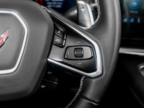 Used 2023 Chevrolet Corvette Stingray Coupe w/ Z51 Performance Package image 41