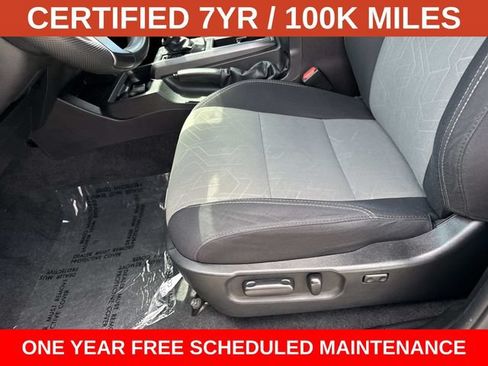 Used 2022 Toyota Tacoma TRD Sport w/ Technology Package AWD/4WD image 15