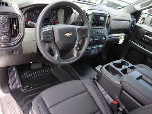 New 2025 Chevrolet Silverado 1500 W/T w/ Trailering Package image 9