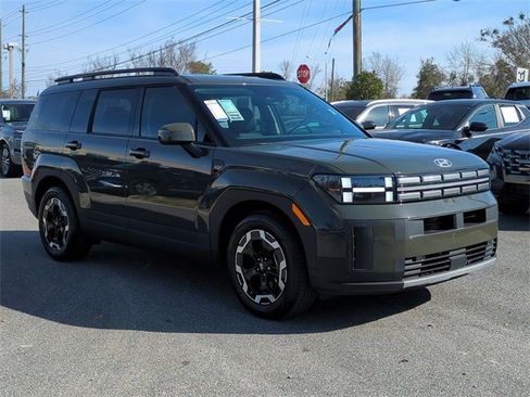 Used 2024 Hyundai Santa Fe SEL image 3