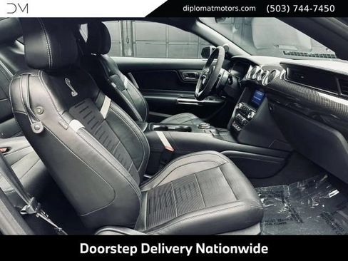Used 2022 Ford Mustang Shelby GT500 w/ Technology Package RWD image 20
