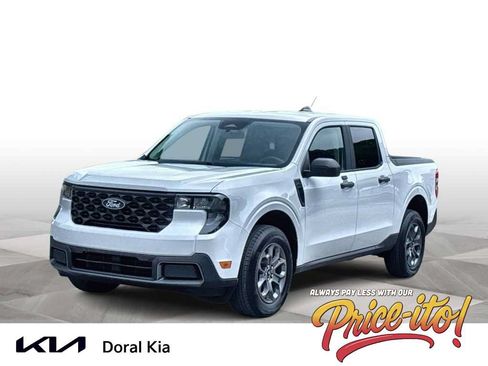 Used 2025 Ford Maverick XLT FWD image 1