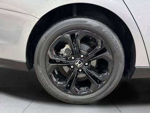 Used 2025 Honda Accord SE image 47