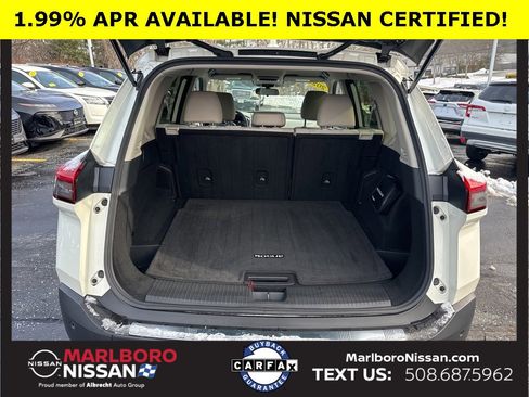 Certified 2023 Nissan Rogue SV image 12