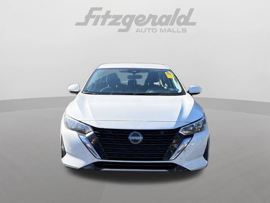 Used 2025 Nissan Sentra S FWD image 2