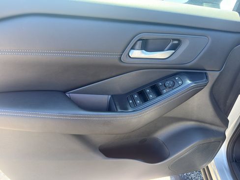 Certified 2024 Nissan Rogue SV w/ SV Premium Package AWD/4WD image 13