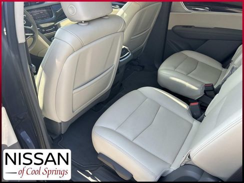 Used 2025 Cadillac XT6 Premium Luxury w/ Technology Package FWD image 21