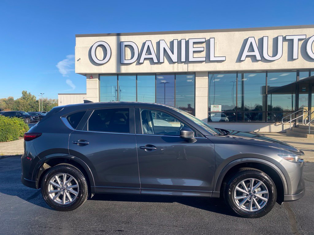 Certified 2025 MAZDA CX-5 AWD 2.5 S w/ Preferred Package image 2