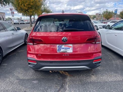 Used 2022 Volkswagen Taos SE image 5