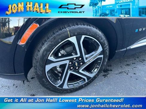 New 2026 Chevrolet Equinox EV LT image 19