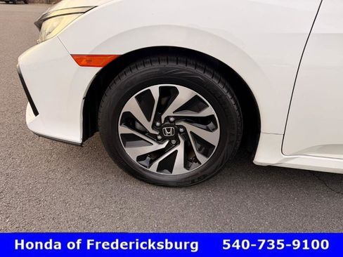 Certified 2018 Honda Civic LX image 11