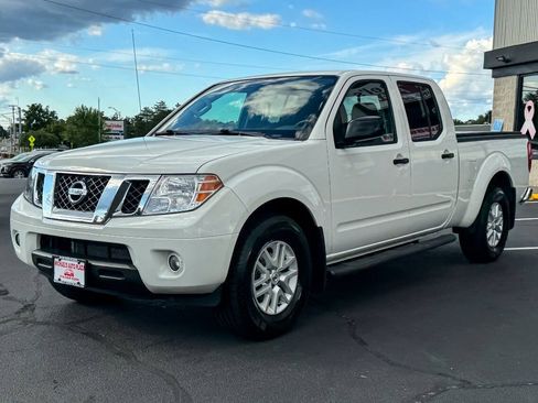 Used 2021 Nissan Frontier SV AWD/4WD image 8