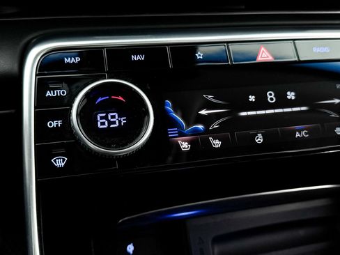 Used 2021 Genesis GV80 2.5T w/ Advanced Package 02 AWD/4WD image 27