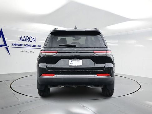 New 2026 Jeep Grand Cherokee Altitude AWD/4WD image 3