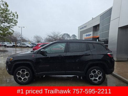 Used 2022 Jeep Compass Trailhawk w/ Sun and Sound Group image 8