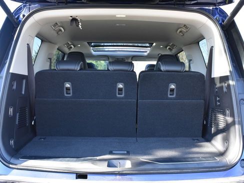 New 2025 INFINITI QX80 Luxe image 28