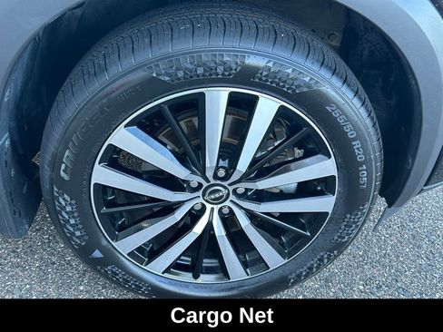 Used 2023 Nissan Pathfinder Platinum w/ Cargo Package image 10