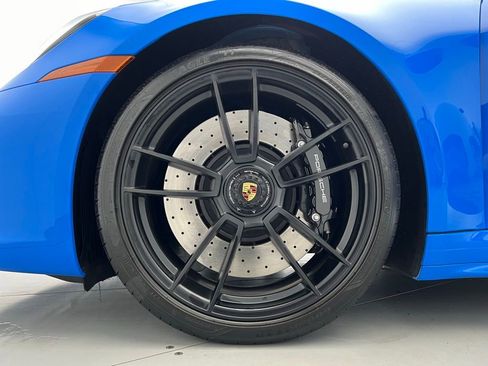 Certified 2023 Porsche 911 Targa 4S AWD/4WD image 34