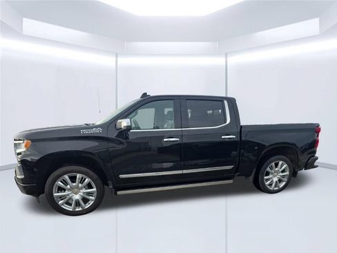 Used 2024 Chevrolet Silverado 1500 High Country w/ High Country Premium Package AWD/4WD image 44