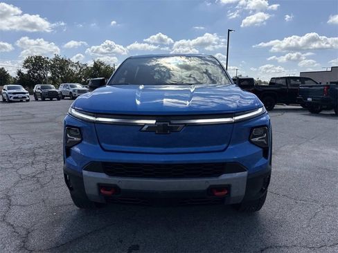 New 2026 Chevrolet Silverado EV Trail Boss w/ Premium Package image 8