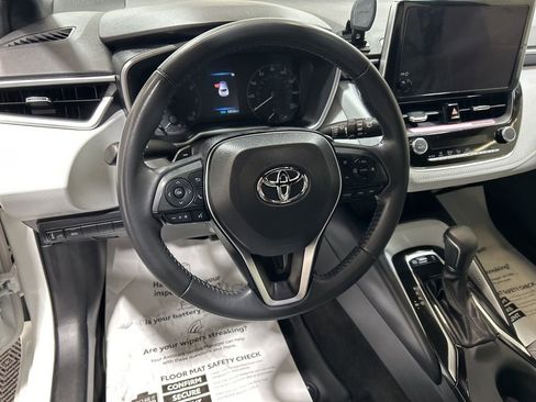 Used 2024 Toyota Corolla SE image 24