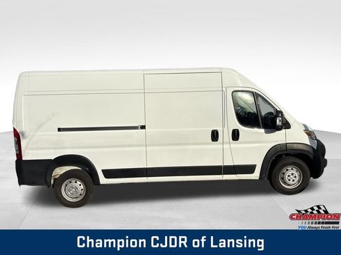 Used 2023 RAM ProMaster 2500 FWD image 9
