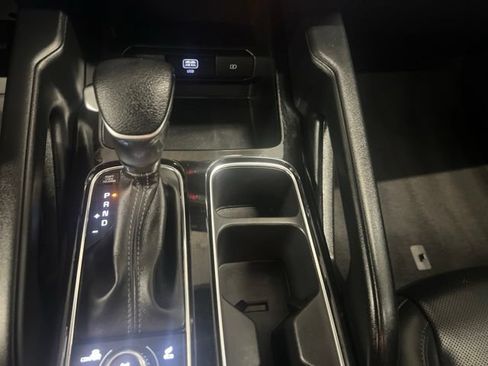 Used 2022 Kia Telluride LX AWD/4WD image 24